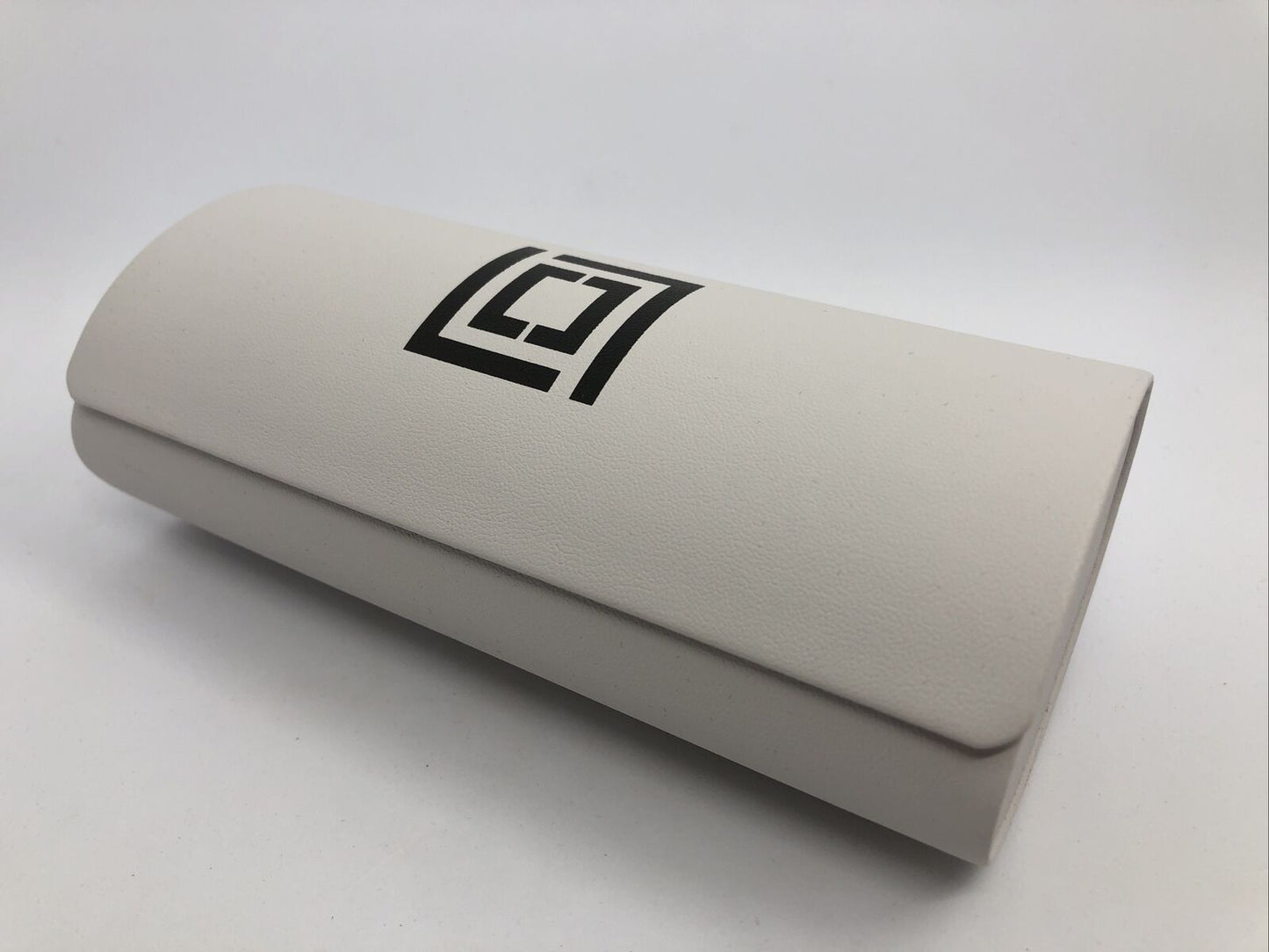 Liz Claiborne L 631-0FX8 00 52mm