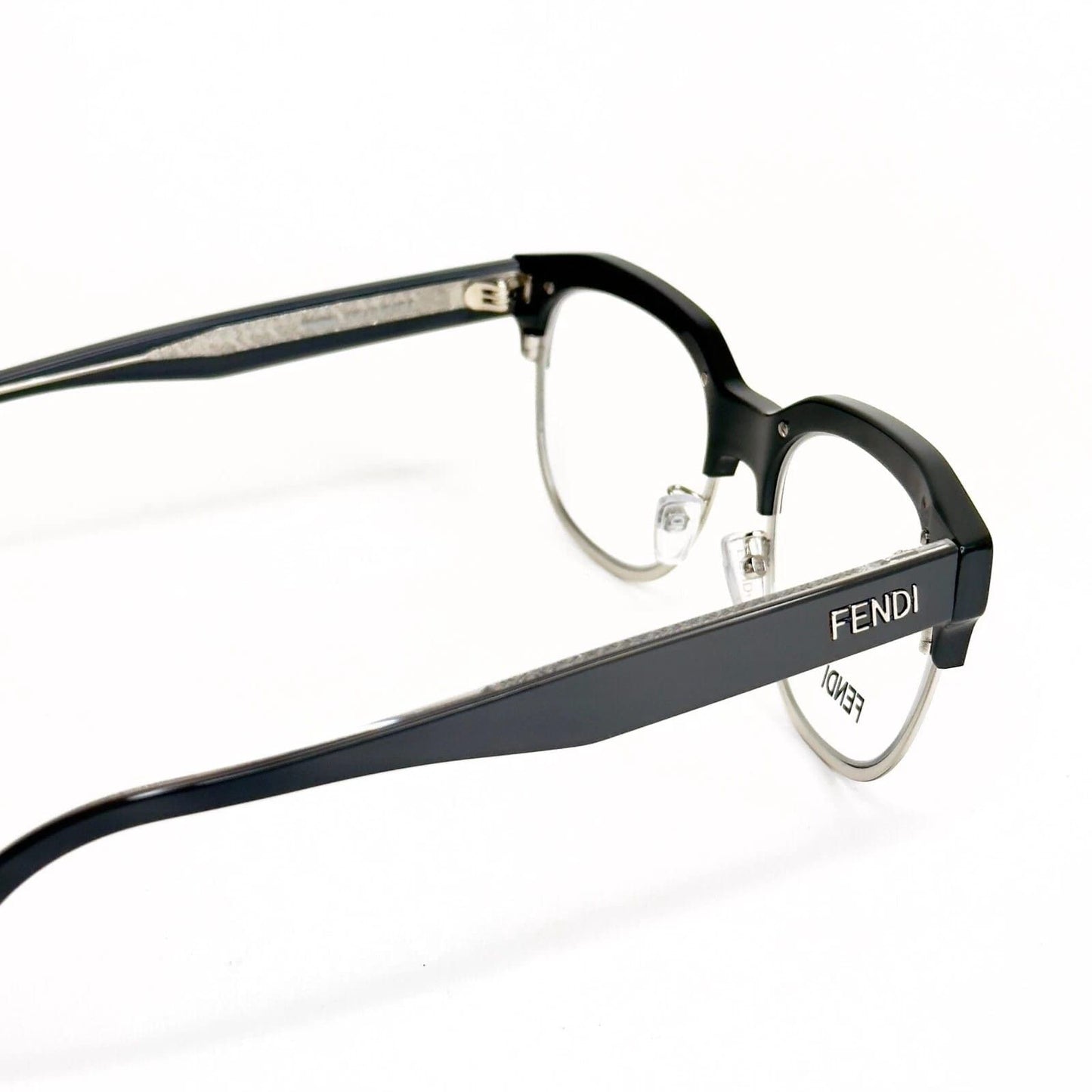 Fendi FE50068U-020-52 mm