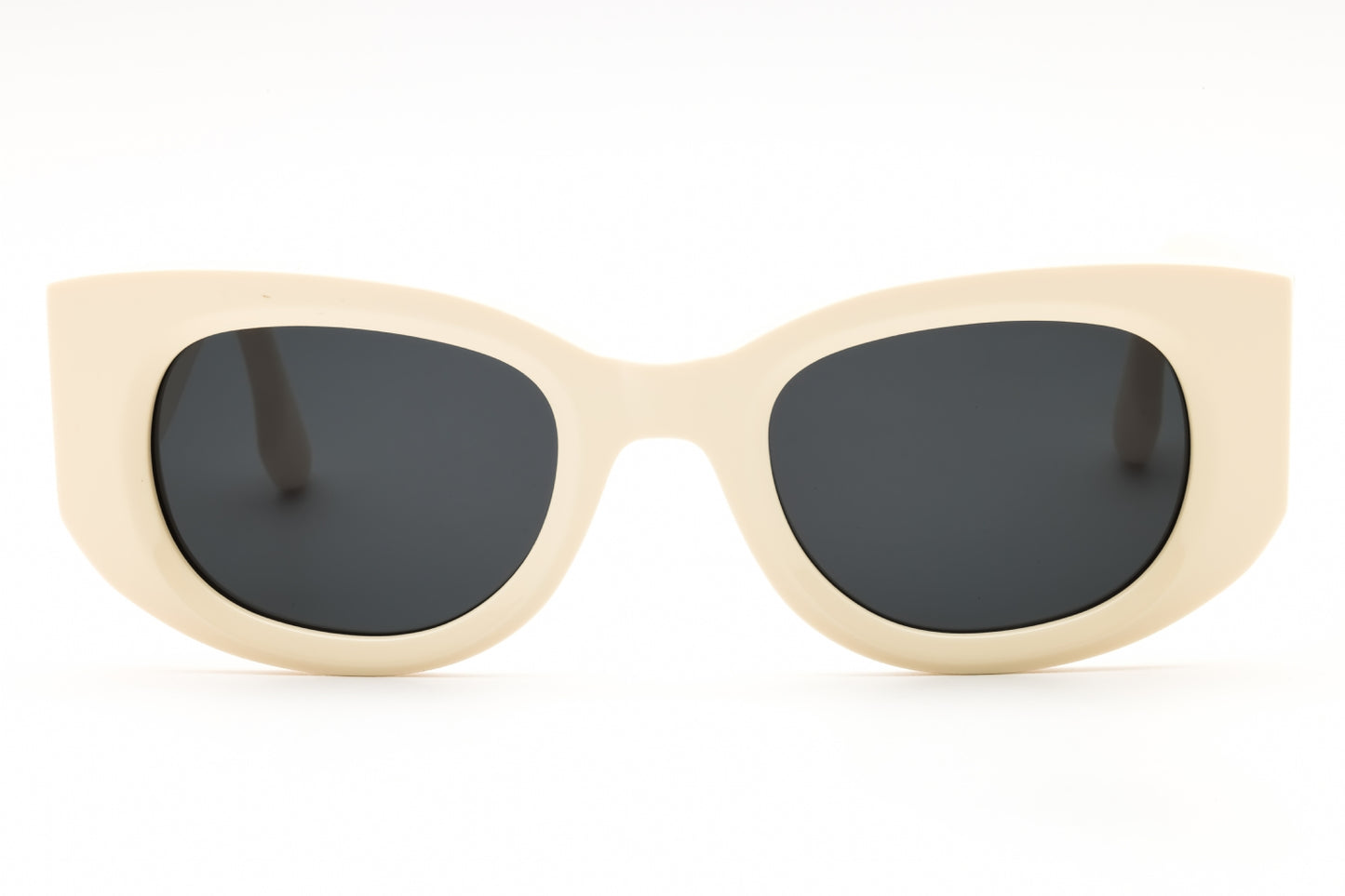 Victoria Beckham VB654S-103 50